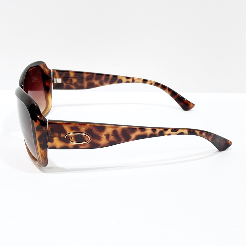 O by Oscar de la Renta brown tortoise sunglasses - Picture 2 of 10